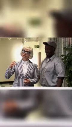 File:Robot prank 1.jpg