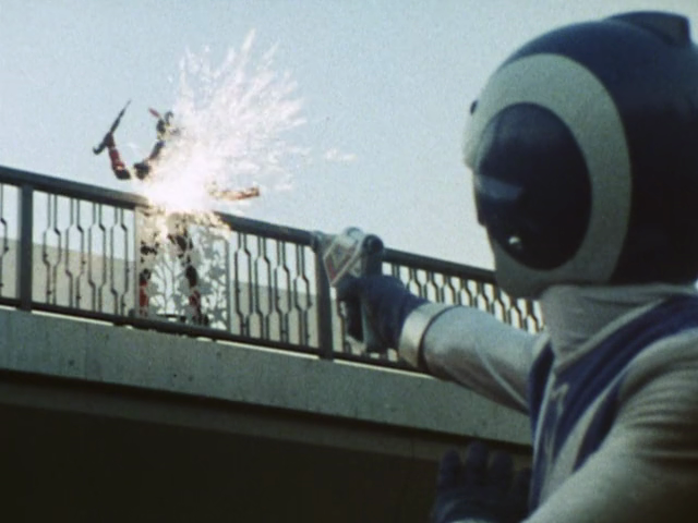 File:Choujuu Sentai Liveman 04 -00006.png