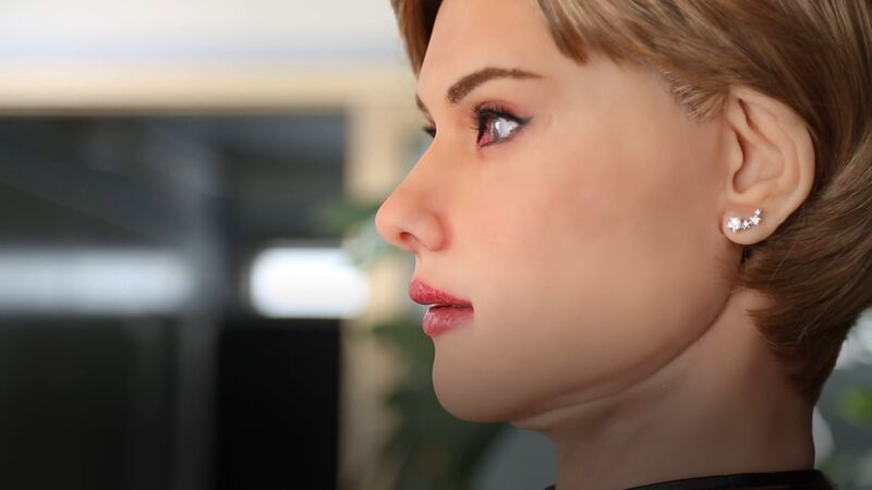 File:Scarlett Johansson robot 23.jpg