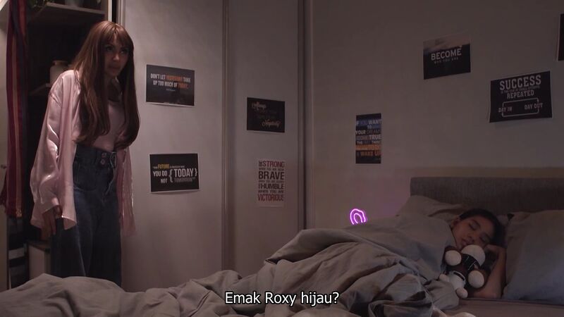 File:Roxy 15-7.jpg