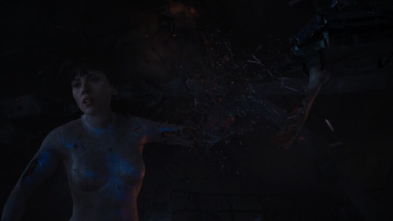 File:Ghost in the Shell (2017) 239.jpg