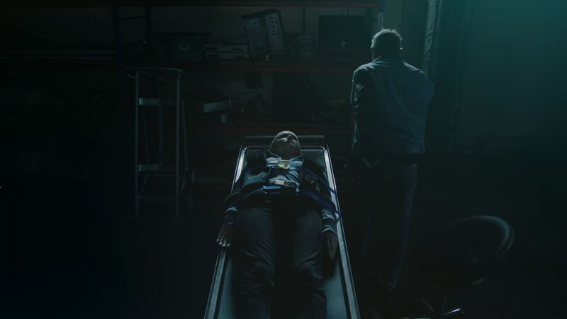 File:Humans S03E06 29.jpg