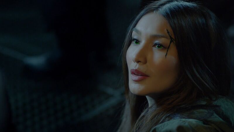 File:Humans S03E08 22.jpg