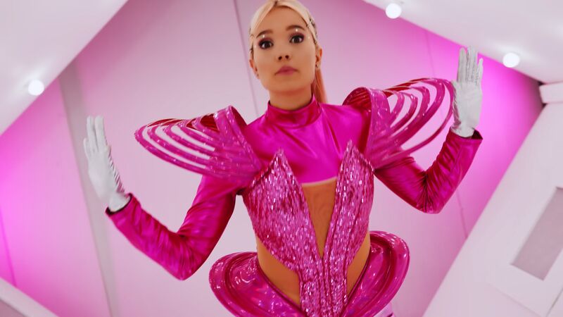 File:Tori V - Future Barbie Girl ft. Aaron Doh (Official Video) 5.jpg