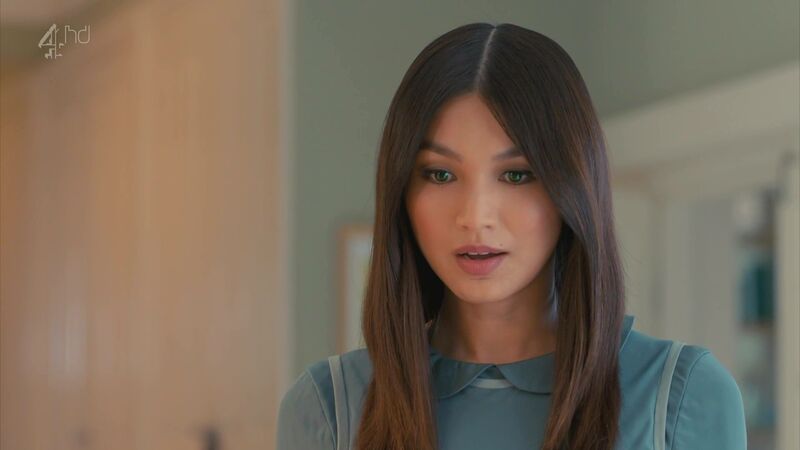 File:Humans-S01E03-21.jpg