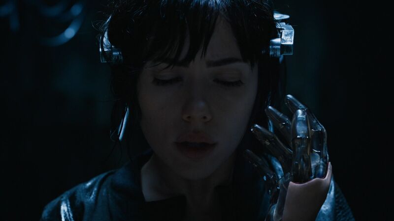 File:Ghost in the Shell (2017) 205.jpg